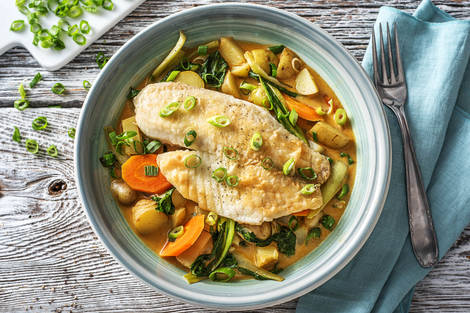 Seehecht auf buntem Gemüsecurry