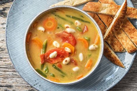 Wärmend scharfer Erdnusseintopf