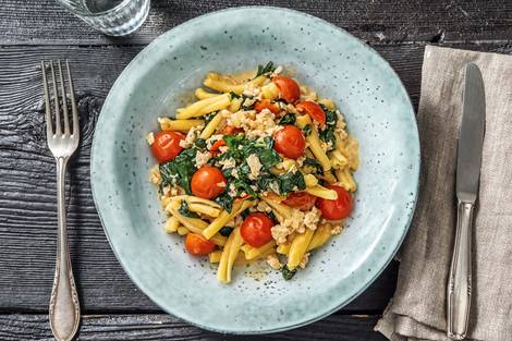 Casarecce met kipgehakt in roomsaus