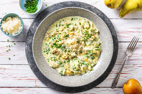 Käsespätzle mit Birnen-Schinkenspeck