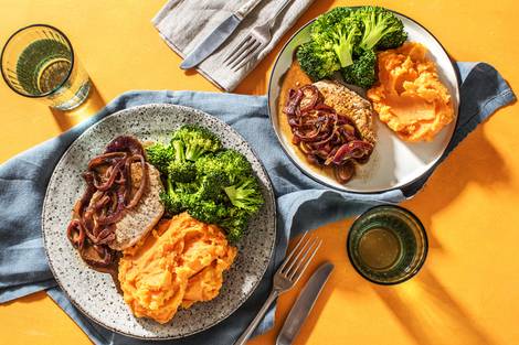 Leckere Schweinesteaks mit Brokkoli