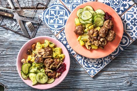 Köttbullar! Schwedische Hackbällchen