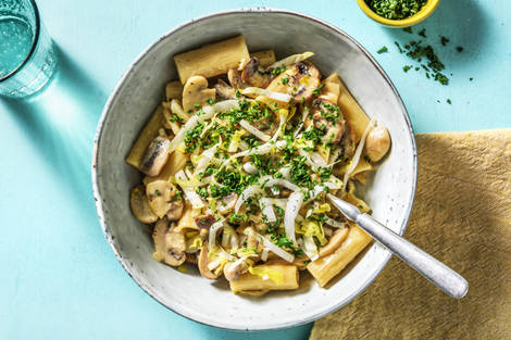 Rigatoni in paddenstoelenroomsaus