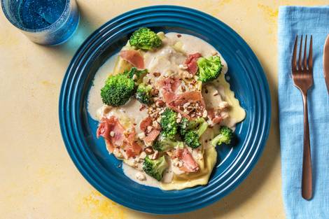 Maxi-Ravioli mit Steinpilzfüllung