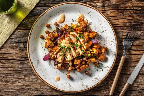 Würziges Ofen-Harissa-Hähnchen