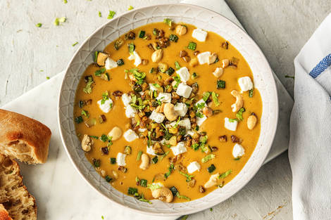 Peruaanse aardappelsoep met witte kaas