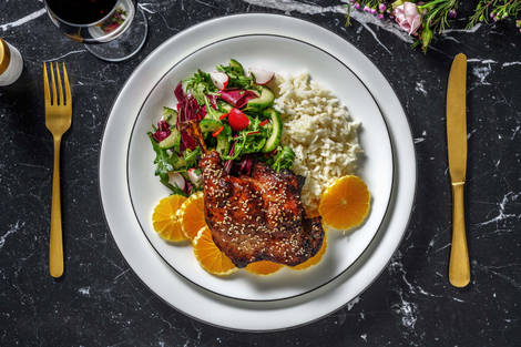 Canard confit croustillant nappé de sauce soja sucrée