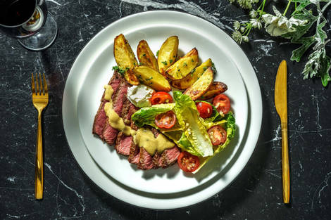 Entrecote met peterselie-knoflookaardappelen