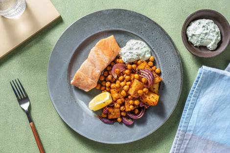 Gebratener Lachs mit Knoblauchdip