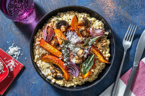 Parelgerst-risotto met geroosterde pompoen