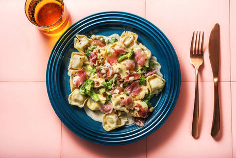 Maxi-Ravioli mit Steinpilzfüllung