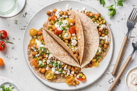 Bruine tortilla's met kikkererwten en feta
