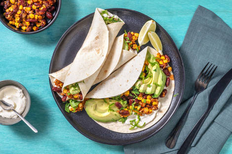 Tortillas mit Avocado, Bohnen & Mais
