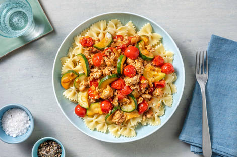 Farfalle met kipgehakt in roomsaus