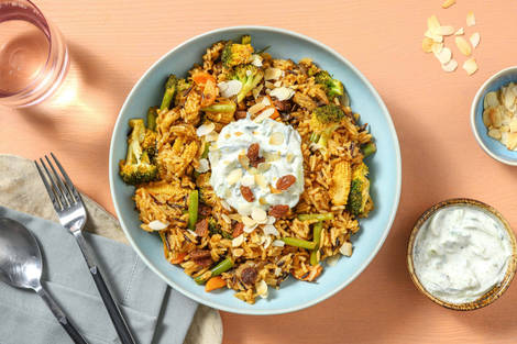 Biryani! Indische Reispfanne mit Raita-Dip