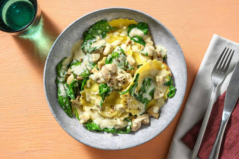 Maxi-Tortelli mit Ricotta-Füllung