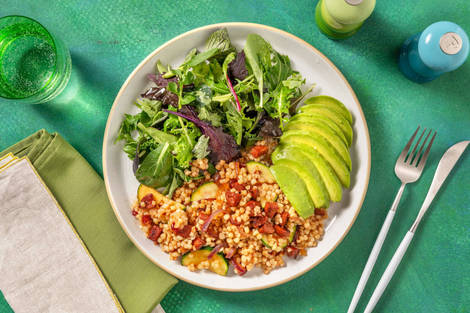 Parelcouscous met chorizo en courgette