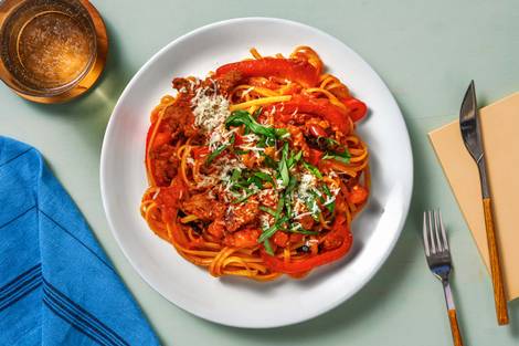 Linguine & saucisse de porc en sauce tomate à la harissa