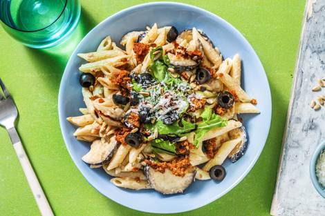 Penne mit selbst gemachtem Tomatenpesto