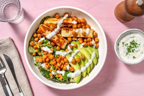 Halloumi Bowl mit Röst-Kichererbsen & Avocado