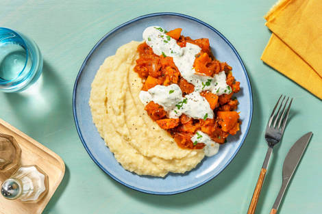 Vegetarisches Kürbisgulasch mit Pastinakenpüree