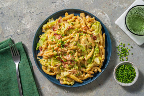 Gebratene Spätzle mit Bacon und Spitzkohl