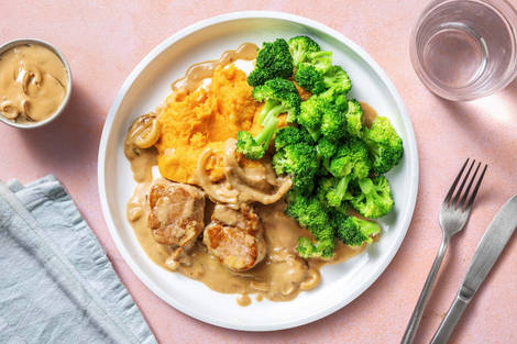 Schweinemedaillons mit Zwiebelsoße