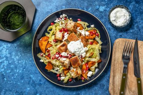 Warmer Wirsing-Süßkartoffel-Salat mit Hirtenkäse