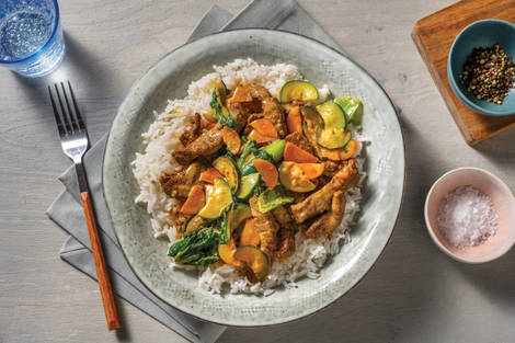 Southeast Asian Beef & Creamy Coconut Sauce