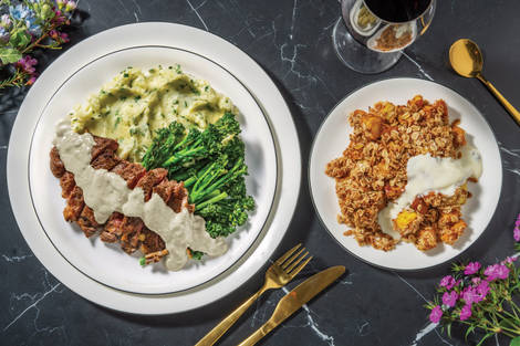 Seared Steak & Creamy Pepper Sauce for Dinner