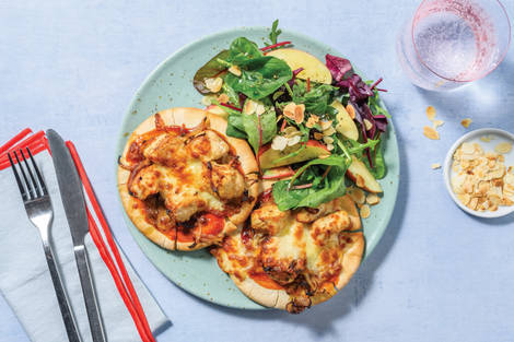 Quick BBQ Chicken Mini Flatbread Pizzas