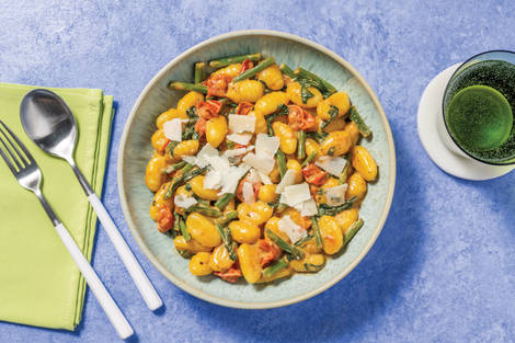 Homestyle One-Pan Creamy Bacon Gnocchi