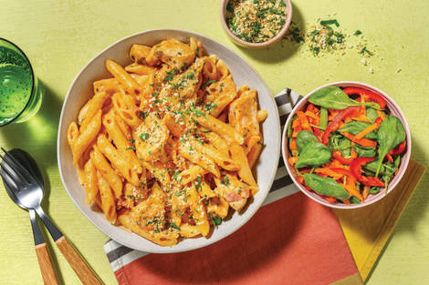 Chicken & Bacon Red Pesto Penne