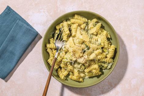 Creamy Zucchini, Plant-Based Crumbed Chick'n & Leek Fusilli