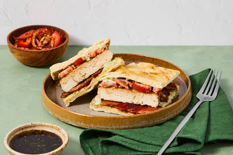 [PROTEIN DOUBLE BACON] Chicken & Bacon Flatbread Sandwich with Basil Aioli plus Marinated Tomato Salad