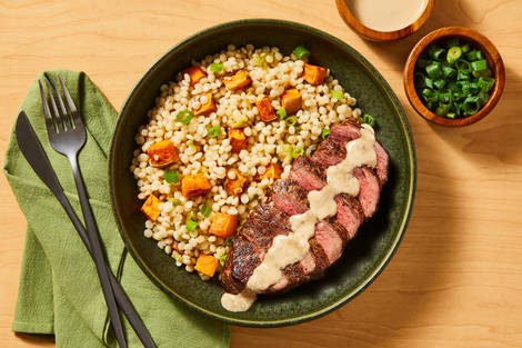 Beef Tenderloin with Creamy Garlic Sauce