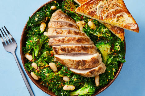 Chicken, White Bean & Kale Caesar Salad