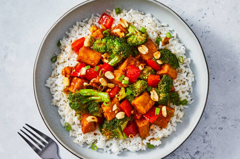 Spicy Kung Pao–Style Tofu Bowls
