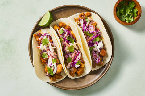 Sweet & Spicy Cashew Tofu Tacos