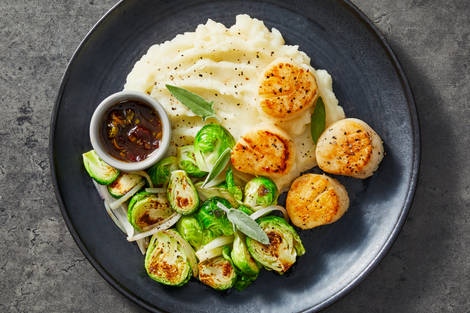 Scallops with Orange-Cranberry Gastrique