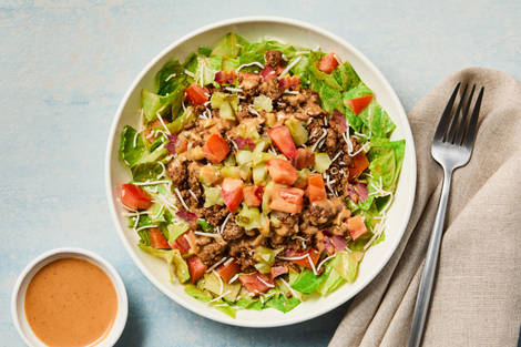 “Skip the Bun” Crunchy Cheeseburger Salad with Bacon