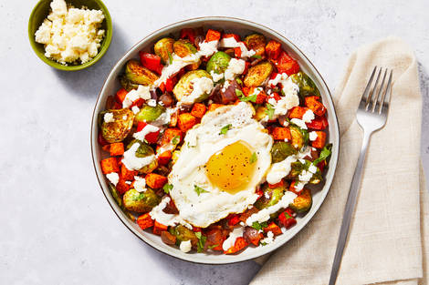 Carb Smart Rustic Hash with Fried Egg and Chicken