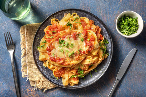 Überbackene Hähnchenbrust Parmigiana