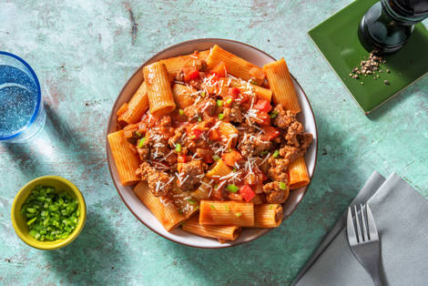 Rigatoni con ragú de ternera