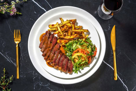 Ryggbiff med rödvinssås