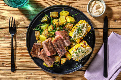 Kryddig ryggbiff och cajunmajonnäs