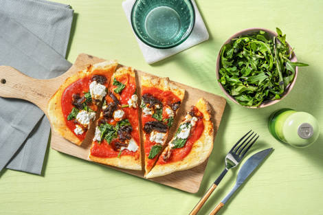 Baked Goat's Cheese & Caramelised Onion Naanizza