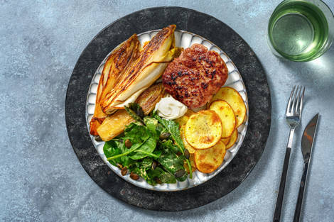 Meatier-burger met gekaramelliseerd witloof