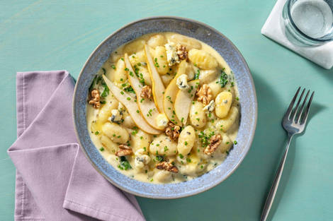 Gnocchi in Cremesoße aus Blauschimmelkäse