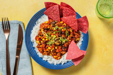 Chili au bœuf et chips de tortillas